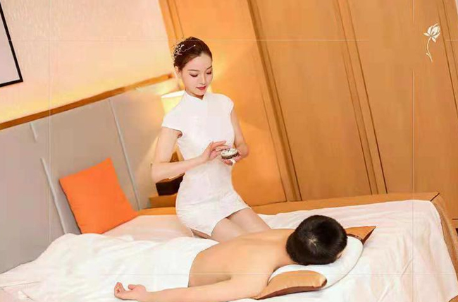 纽斯曼日式会所